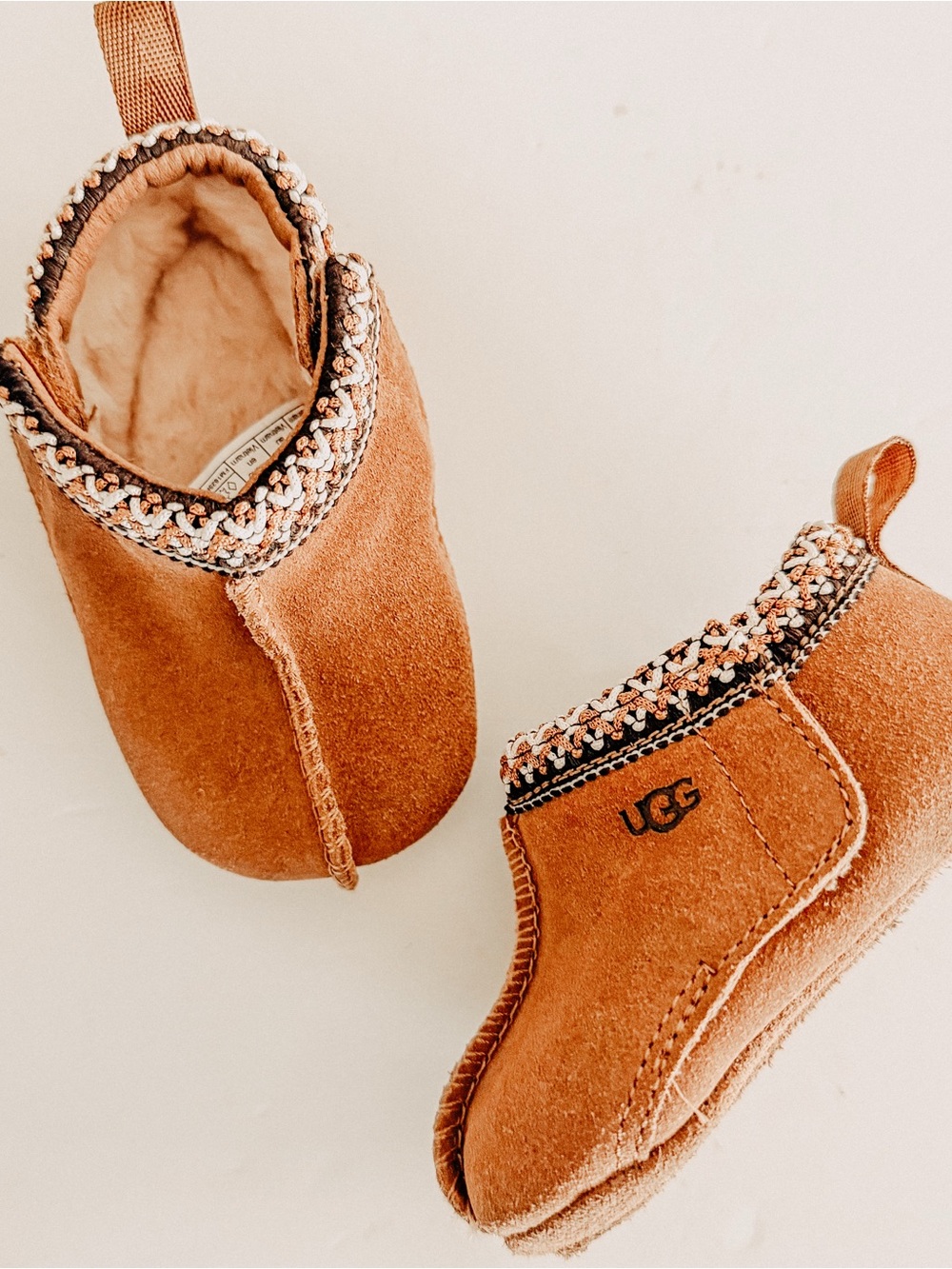 UGG Baby Tasman Bootie in Chestnut. Size 2/3